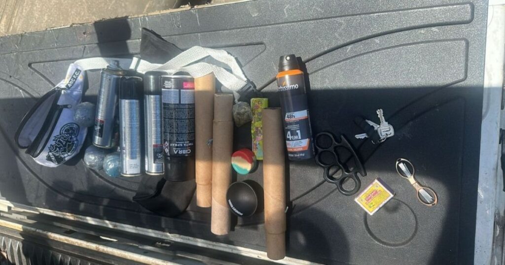 Mais de 100 torcedores do Bahia detidos em operação policial Imagem do artigo