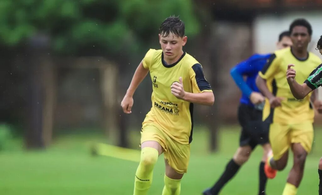 Bahia garante contratação de promessa do futebol brasileiro