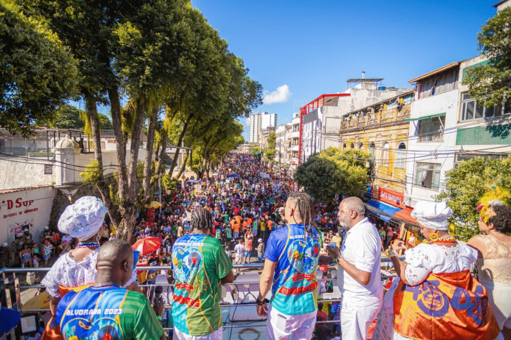 Carnaval 2026: Bahia Apoia 94 Municípios com Recursos para Festividades