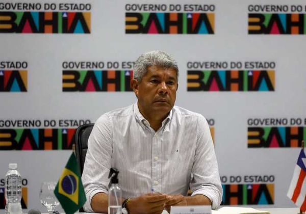 'Enquanto eles se destacam nas pesquisas, eu garanto vitórias nas urnas', afirma Jerônimo sobre 2026