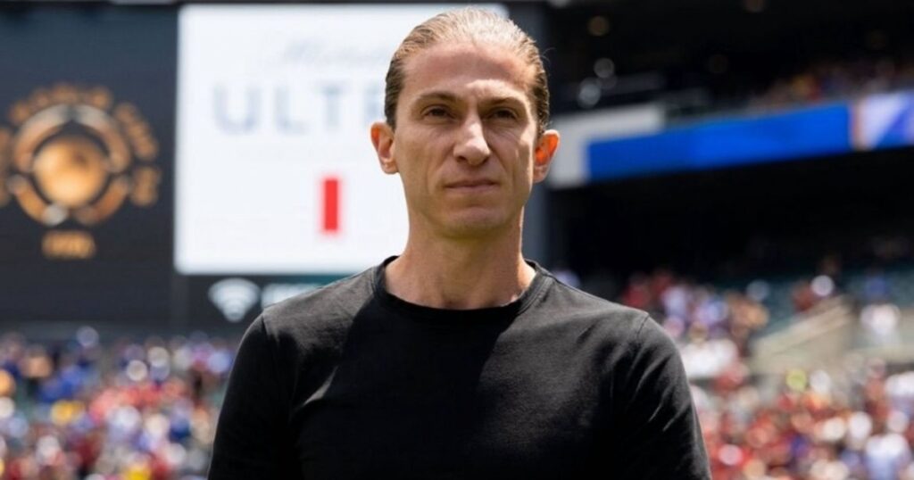 Filipe Luís Renova com Flamengo até 2027: O Fim da Novela