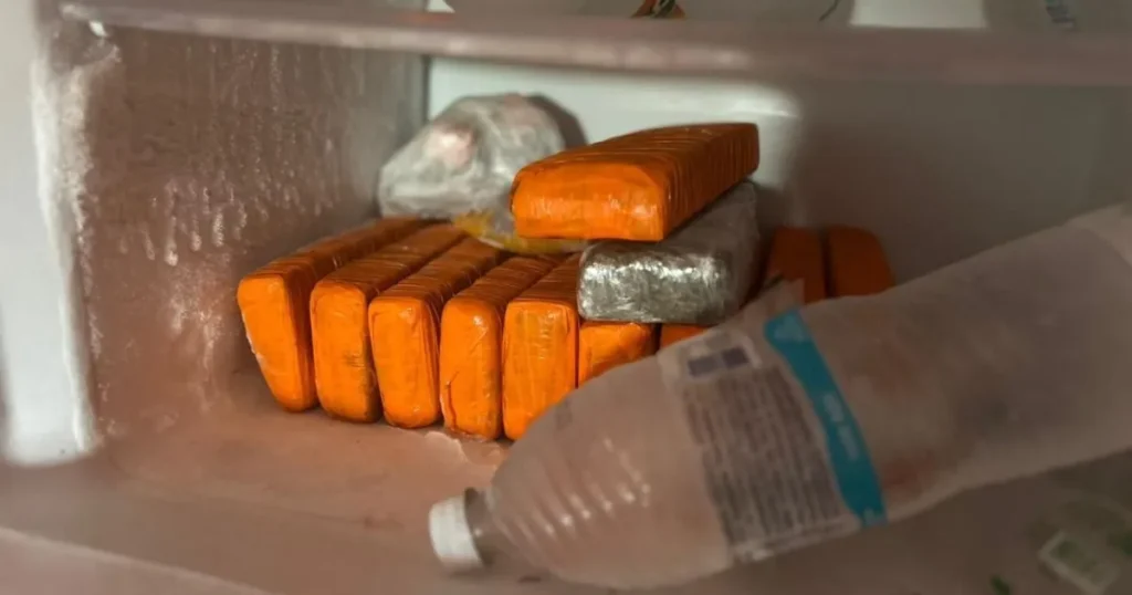 Operação na Bahia: Suspeitos do CV são Detidos e Ponto de Tráfico Desmantelado Operação na Bahia: Suspeitos do CV são Detidos e Ponto de Tráfico Desmantelado