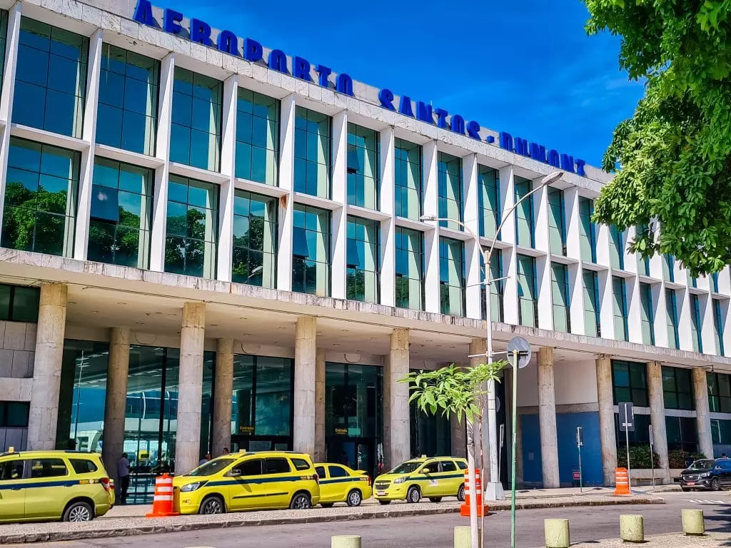 Proposta de Aumento de Passageiros no Santos Dumont Levanta Preocupações no Setor Turístico