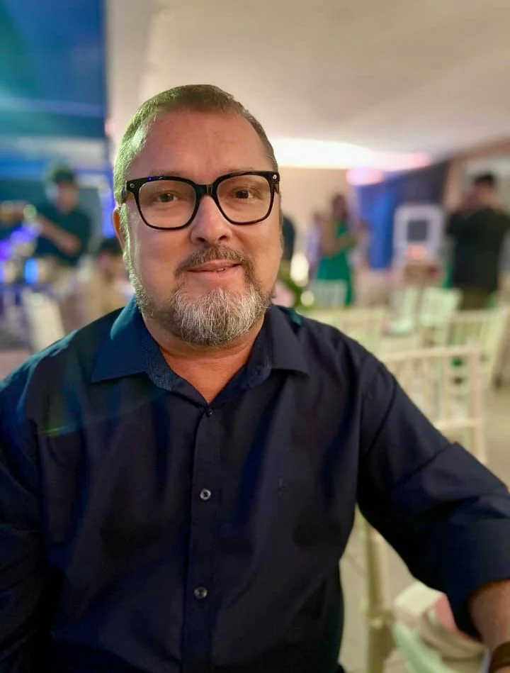 Ray Vieira: O Empreendedor que Revoluciona o Mercado Óptico