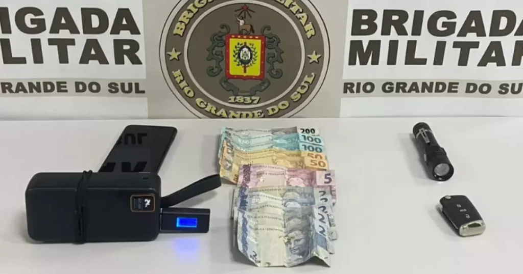Ação Policial Prende Suspeito de Furtos com Tecnologia Ilegal no Litoral Norte