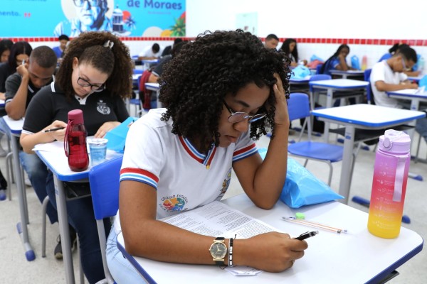 Bahia Lança Seleção com Quase 3 Mil Vagas para a Educação