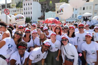 Bloco da Cultura Brilha na Lavagem do Bonfim: Uma Celebração de Fé e Identidade