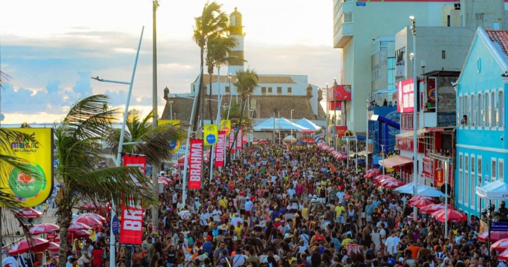 Carnaval 2026: Salvador deve atrair mais de 1,2 milhão de turistas e gerar R$ 2,6 bilhões na economi