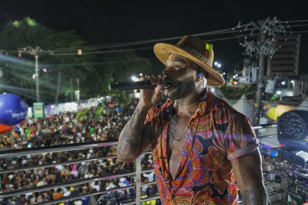 Carnaval Antecipado de Itabuna: Uma Festa de Alegria e Confraternização