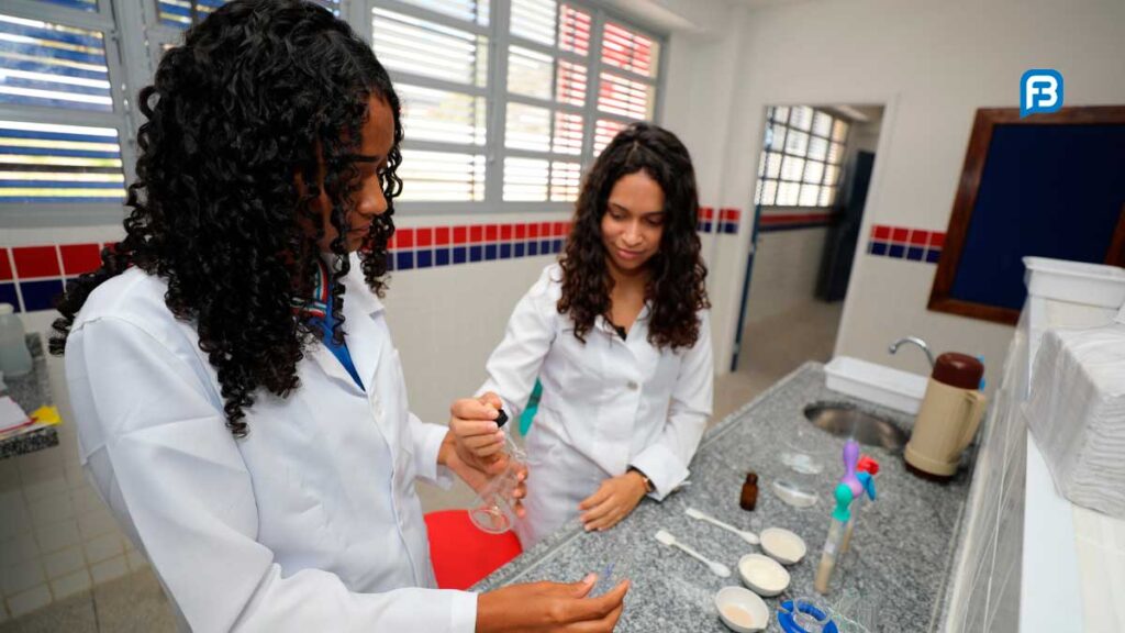 Cursos Técnicos da SEC: 25 mil Vagas Abertas na Bahia para 2024