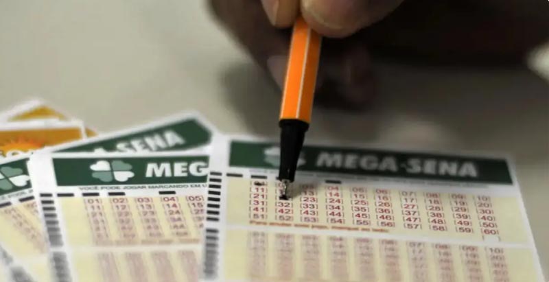 Disputa Judicial Define Propriedade de Prêmio da Mega-Sena entre Amigos