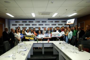 Governo da Bahia Fortalece Saúde e Educação em Jiquiriçá com Novos Equipamentos Governo da Bahia Fortalece Saúde e Educação em Jiquiriçá com Novos Equipamentos