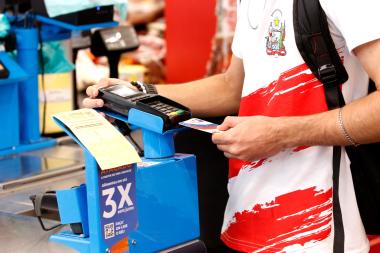 Governo da Bahia Libera Novo Crédito do Programa Bolsa Presença para Estudantes