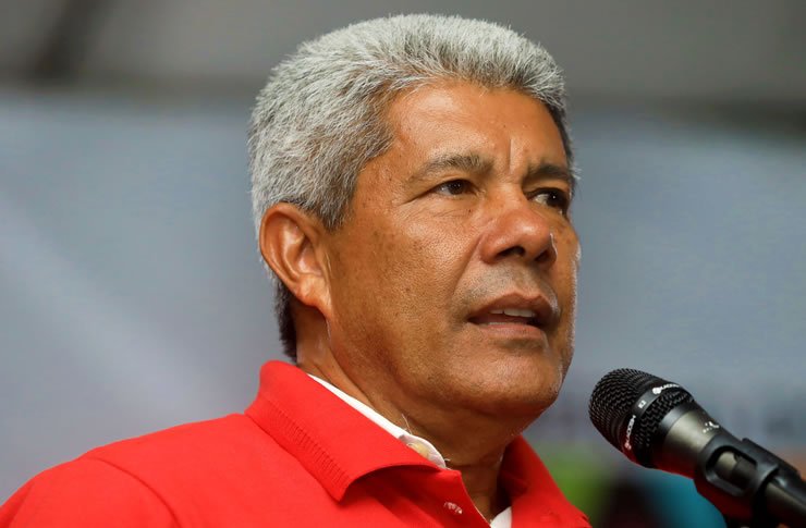 Jerônimo Rodrigues Defende Investimentos em Educação em Detrimento de Armas