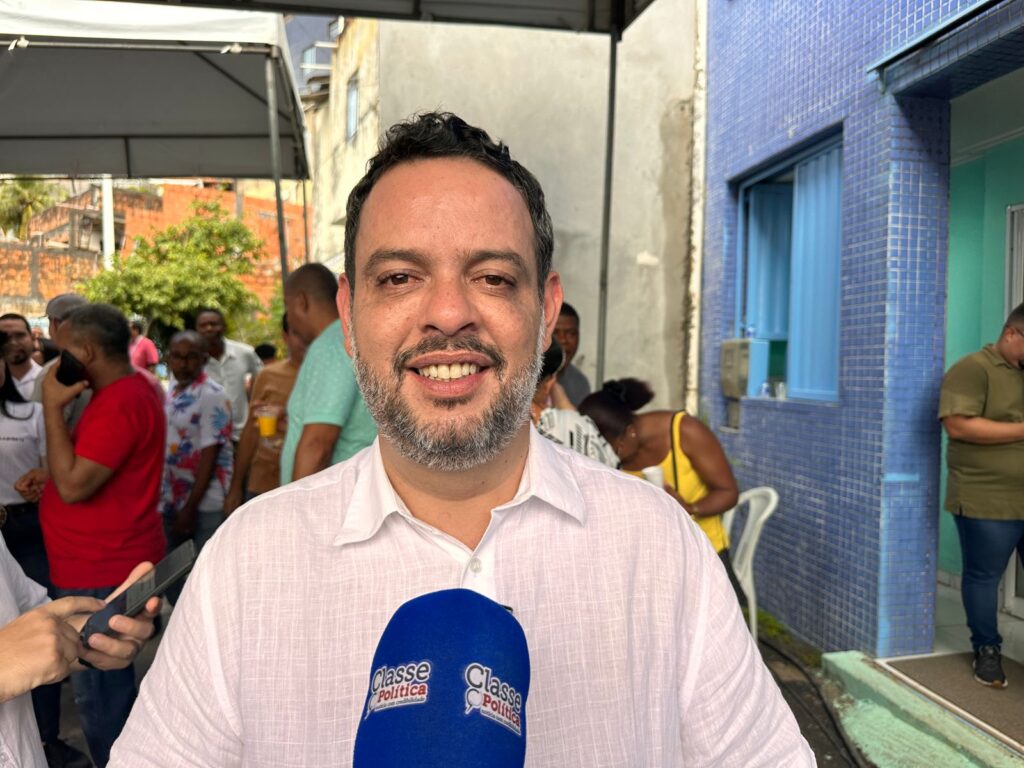 Lucas Reis Defende Jerônimo Rodrigues e Responde Críticas de Nelson Leal