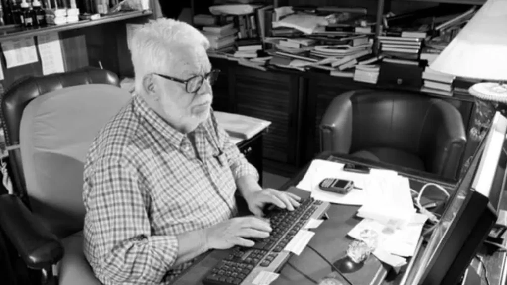 Ministra Margareth Menezes Lamenta a Perda de Manoel Carlos: 'Sua Obra Continuará Viva na Cultura'