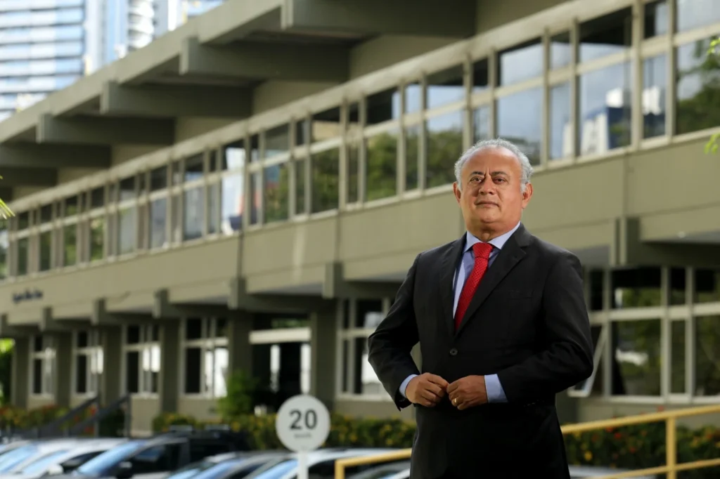 Presidente da FIEB Leva Agenda Empresarial ao Panamá em Missão da CNI