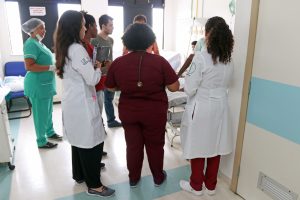 Sesab Amplia Concessão de Bolsas do Pró-Residência em 2026 com Salto de 150%