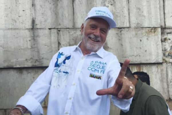 Wagner Comenta Politização na Lavagem do Bonfim: 'Disputas São Naturais'