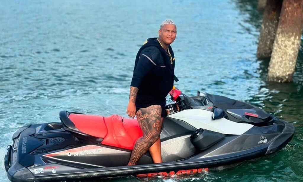 Ataque a Tiros em Camaçari: Rifeiro Morre e Criança Fica Ferida Ataque a Tiros em Camaçari: Rifeiro Morre e Criança Fica Ferida