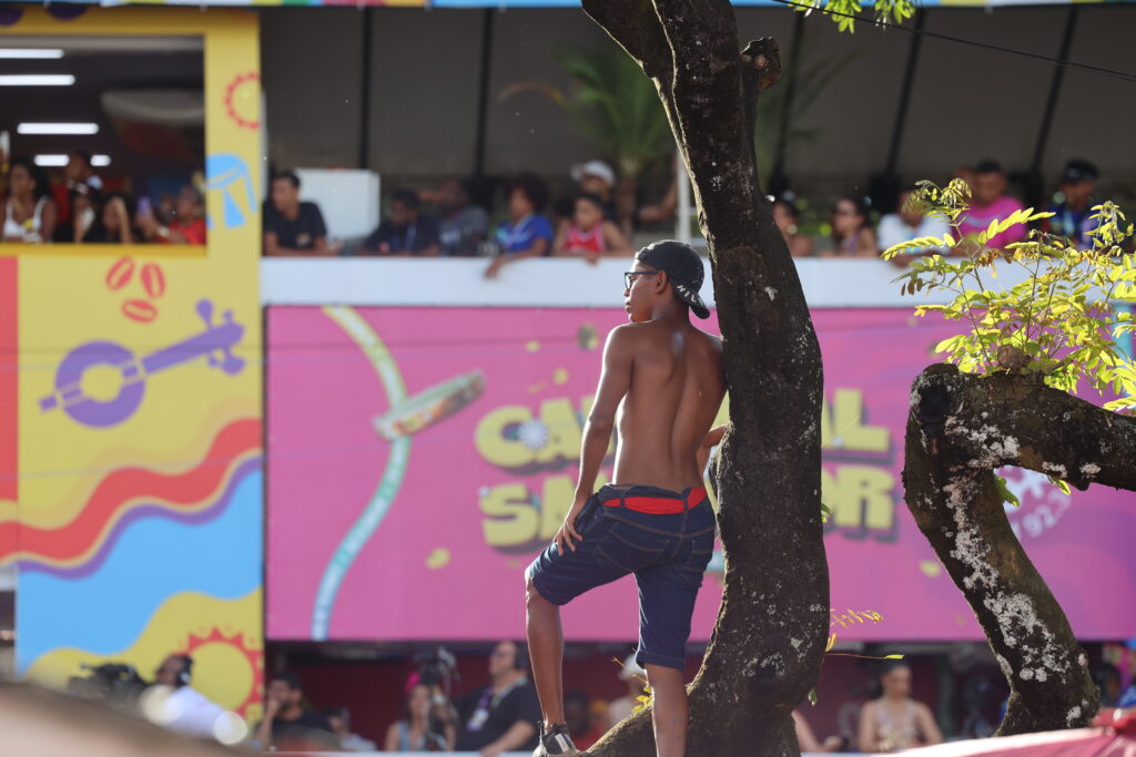 Carnaval da Bahia 2026: Expectativa de 3,7 milhões de turistas e R$ 8 bilhões em movimentação Carnaval da Bahia 2026: Expectativa de 3,7 milhões de turistas e R$ 8 bilhões em movimentação