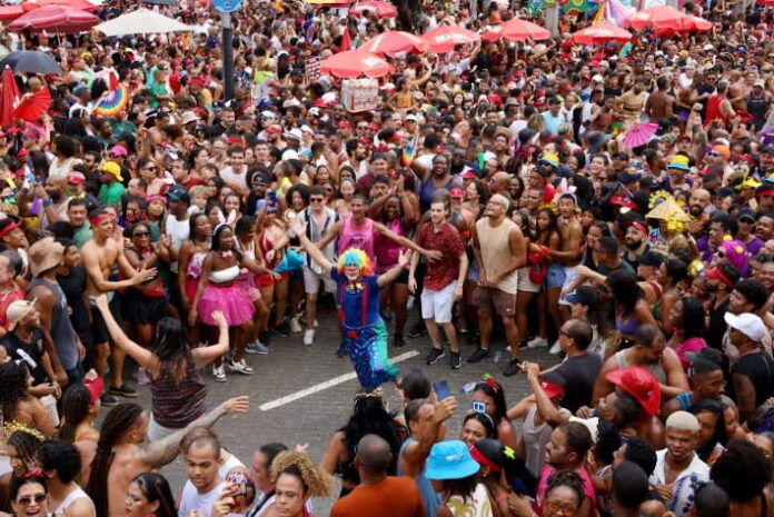 Carnaval da Bahia: Recorde de Visitantes e Impacto Econômico em 2024