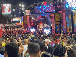 Carnaval de Salvador: Uma Festa Sem Força Internacional e Com Caráter Doméstico Carnaval de Salvador: Uma Festa Sem Força Internacional e Com Caráter Doméstico