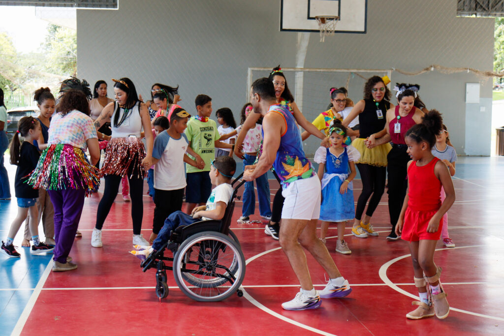 Carnaval no Crer: Alegria e Cuidado para Pacientes e Colaboradores Carnaval no Crer: Alegria e Cuidado para Pacientes e Colaboradores
