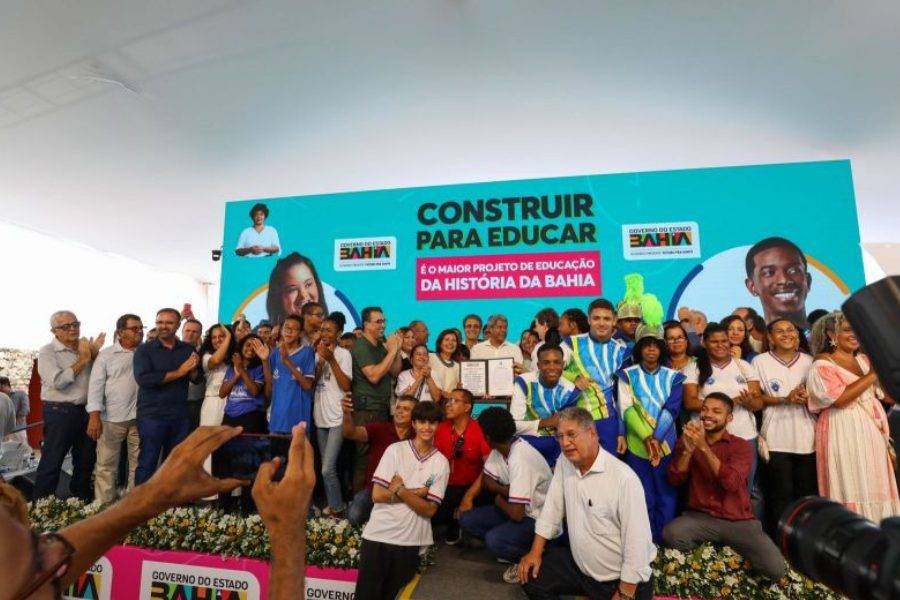 Governo da Bahia Investiu R$ 15 Bilhões em Educação: Um Balanço Impressionante
