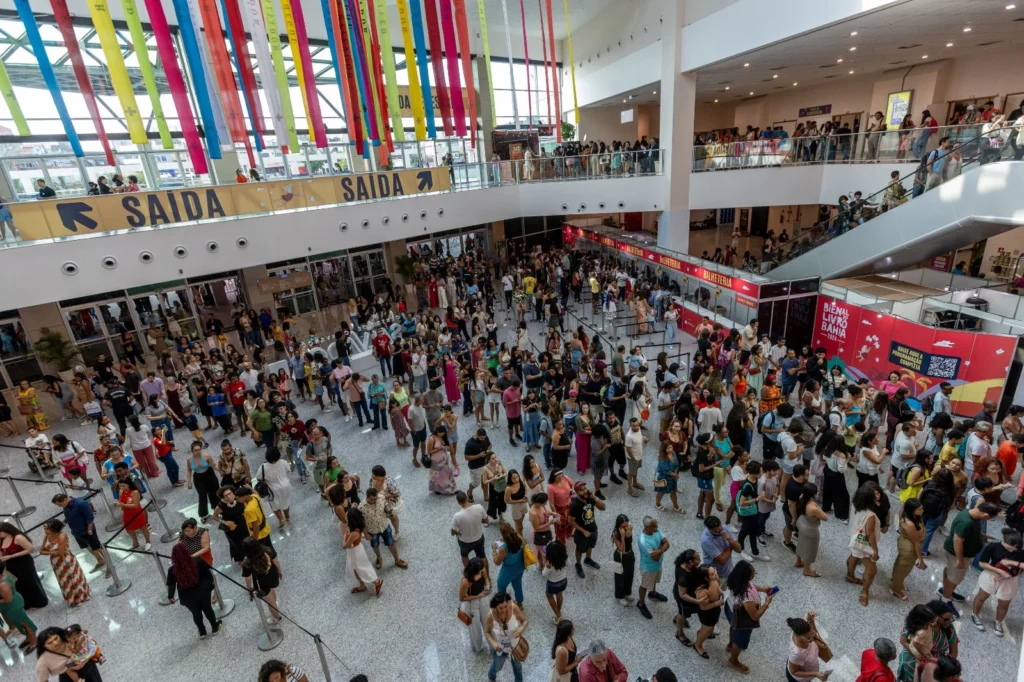 Ingressos da Bienal do Livro Bahia Já Estão à Venda; Evento Promete Surpresas em 2026 Ingressos da Bienal do Livro Bahia Já Estão à Venda; Evento Promete Surpresas em 2026