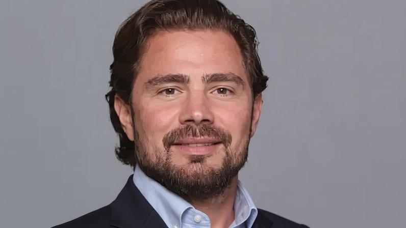 Investigação das Festas de Daniel Vorcaro em Trancoso: Quem São os Participantes? Investigação das Festas de Daniel Vorcaro em Trancoso: Quem São os Participantes?