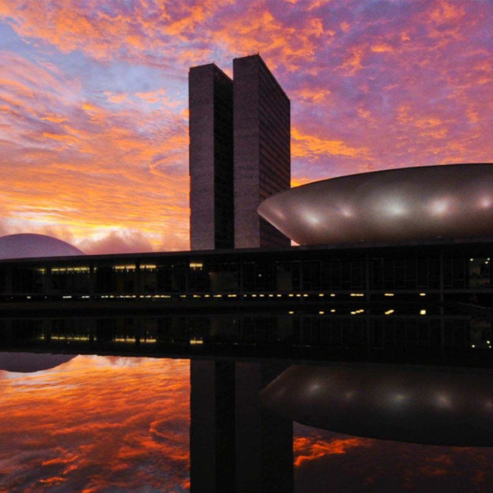 Minas Gerais Destaca-se em Emendas Pix para 2026 com R$ 744,8 Milhões