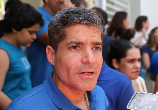 Neto Critica o PT: 'Problemas de Traição são Deles'