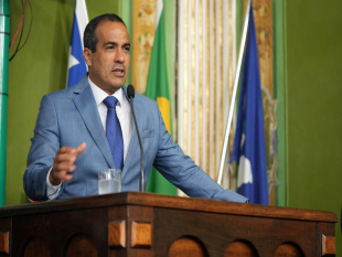 Prefeito Bruno Reis Anuncia Novos Projetos e 700 Ônibus com Ar Condicionado em Salvador Prefeito Bruno Reis Anuncia Novos Projetos e 700 Ônibus com Ar Condicionado em Salvador