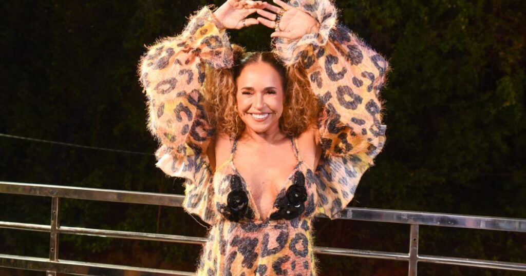 Rainha do Axé! Daniela Mercury Arrasa no Furdunço 2026 e Fala Sobre Mudanças na Programação