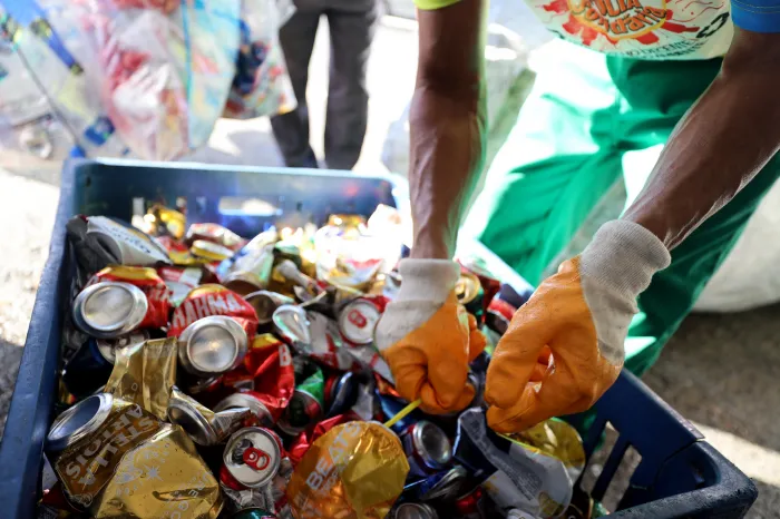 Reciclagem e Renda: Mais de 140 Toneladas Coletadas Durante o Carnaval da Bahia