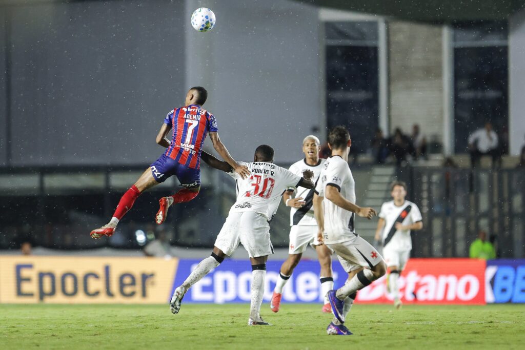 Vasco em Crise: Torcida Perde a Paciência Após Derrota para o Bahia