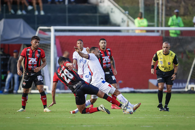 Bahia e Vitória: Clássico Ba-Vi Decide o Campeonato Baiano pelo Terceiro Ano Seguida Bahia e Vitória: Clássico Ba-Vi Decide o Campeonato Baiano pelo Terceiro Ano Seguida