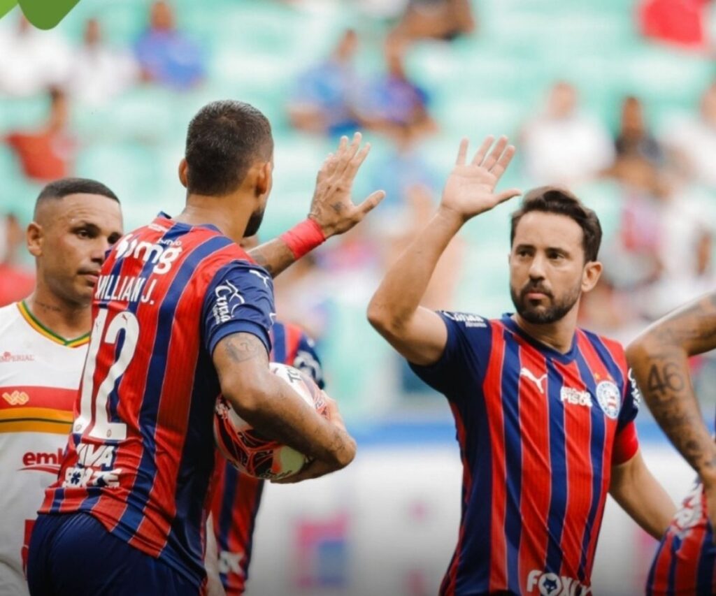 Bahia Garante Vaga na Final do Baianão em Jogo Marcado por Protestos Bahia Garante Vaga na Final do Baianão em Jogo Marcado por Protestos