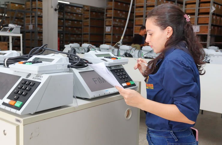 Desigualdade de Gênero na Política: Apenas 10% das Lideranças Partidárias são Mulheres