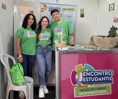 Estudantes Inovam com Inseticida Natural à Base de Mamona para Agricultura Familiar
