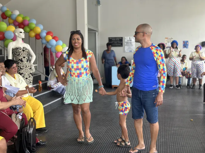 Fashion Cultural Azul: Inclusão e Conscientização em Alagoinhas