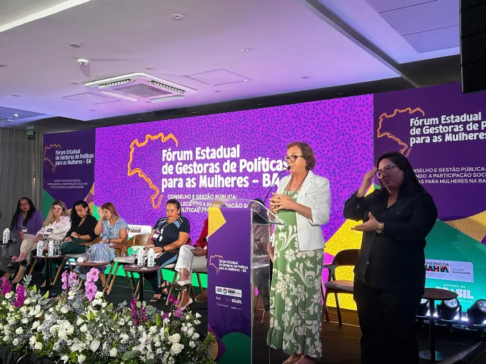 Fórum de Gestoras de Políticas para as Mulheres reúne representantes de 200 municípios na Bahia