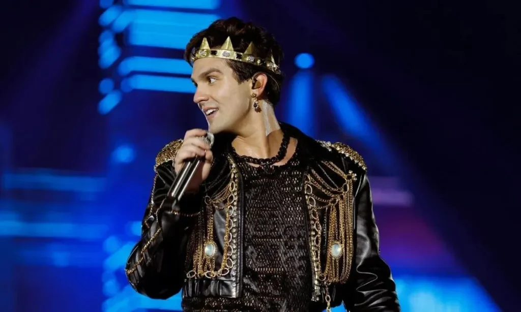 Luan Santana Anuncia Show Imperdível em Salvador: Tudo Sobre a Pré-Venda! Luan Santana Anuncia Show Imperdível em Salvador: Tudo Sobre a Pré-Venda!