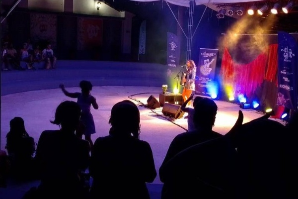 Metamorfose de Kafka é Destaque em Espetáculo Gratuito no Teatro Sesc-Senac Pelourinho