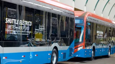 Metrô Bahia Reduz Emissões em 140 Toneladas de CO₂ com Shuttle Elétrico