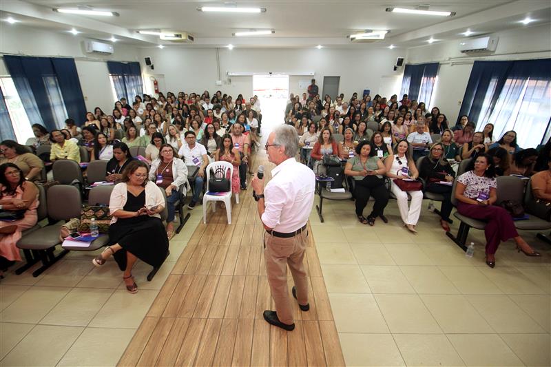 Movimento Bahia pela Educação: Encontro Territorial em Ilhéus com Transmissão Virtual