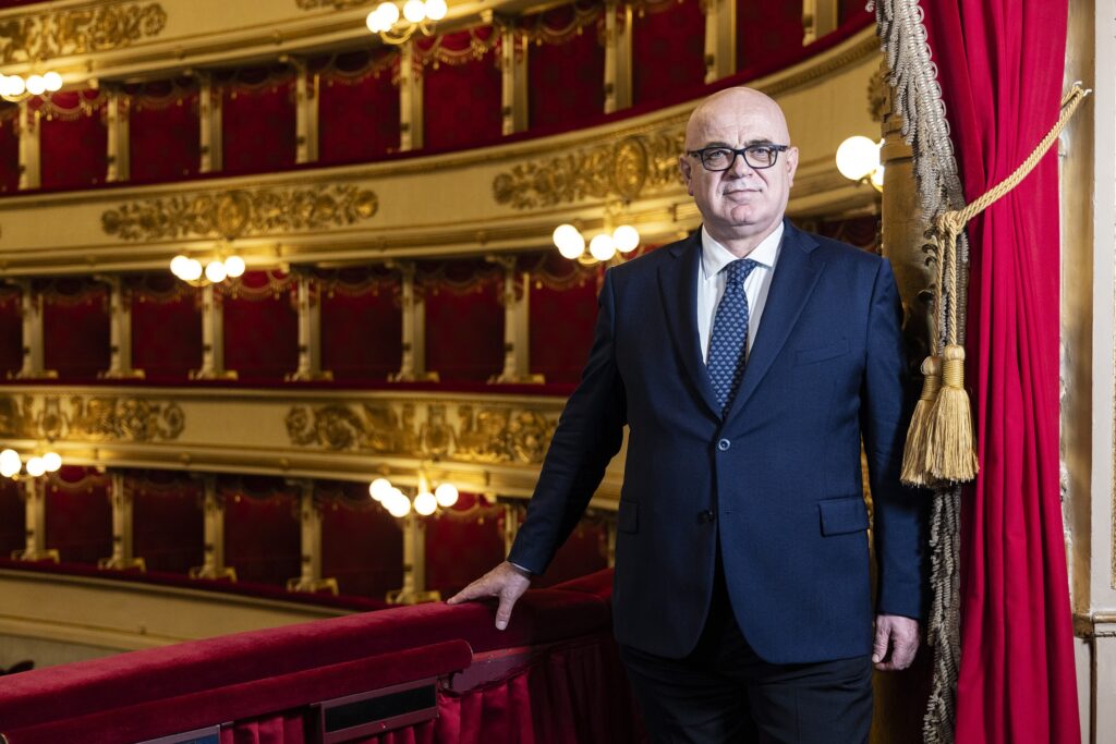 Ópera: A Linguagem Universal que Conecta Civilizações, Afirma Fortunato Ortombina do Scala de Milão