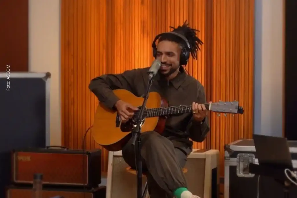 Pedro Emílio Leva R&B Retrofuturista ao Programa O Novo Sempre Vem Pedro Emílio Leva R&B Retrofuturista ao Programa O Novo Sempre Vem