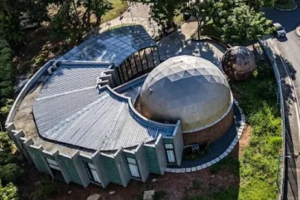 Planetário da UFBA: Sessões Gratuitas Para Crianças e Estudantes em Salvador